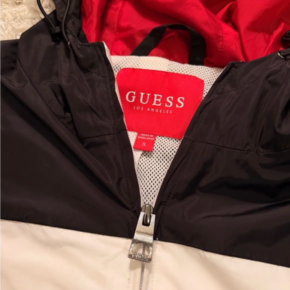 GUESS  Tri-Color Windbreaker - Picture 3 of 6